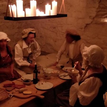 La Gotale - Maison D' Amis Manhay Exteriör bild